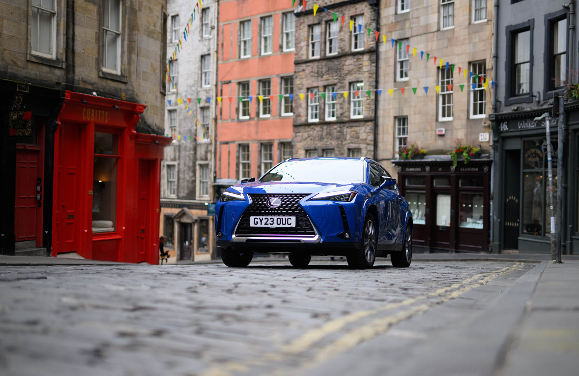 lexus ux300e my23 05
