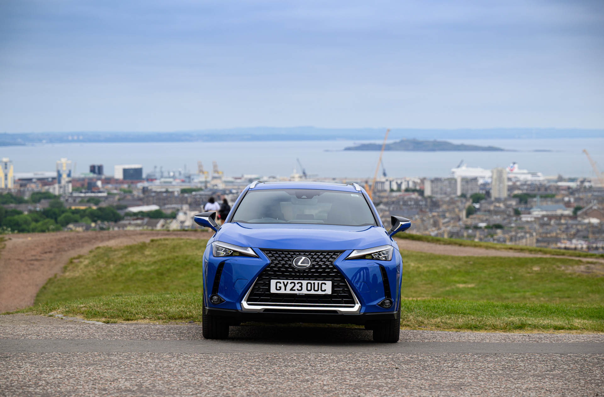 lexus ux300e my23 45