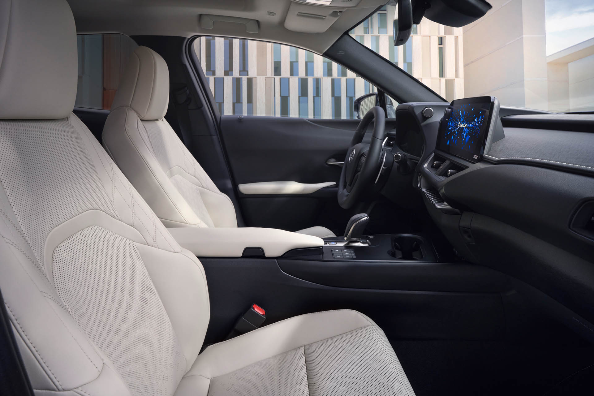 lexus ux300e my23 65