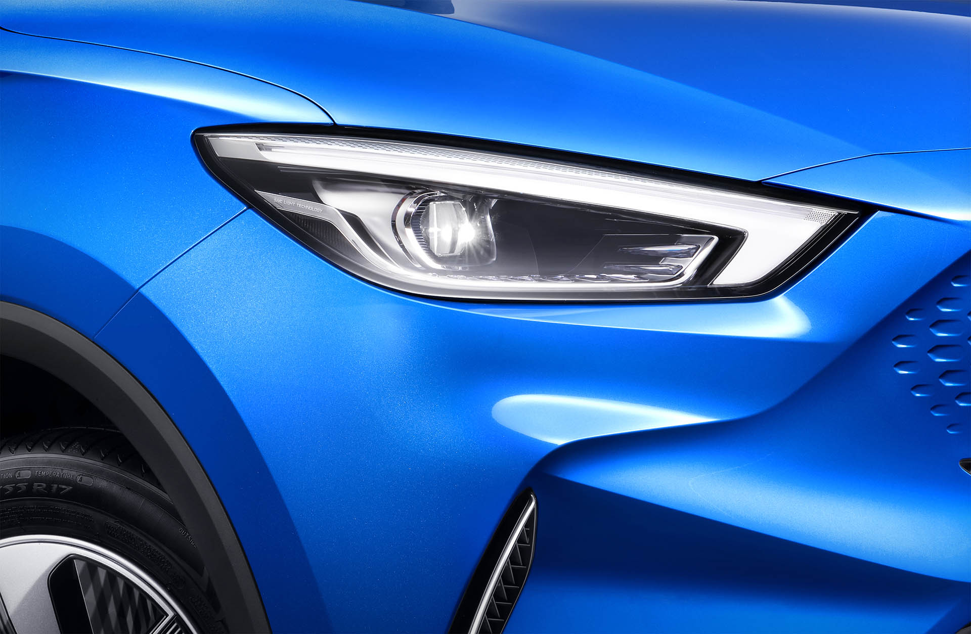 MG-ZS-EV-2023 09