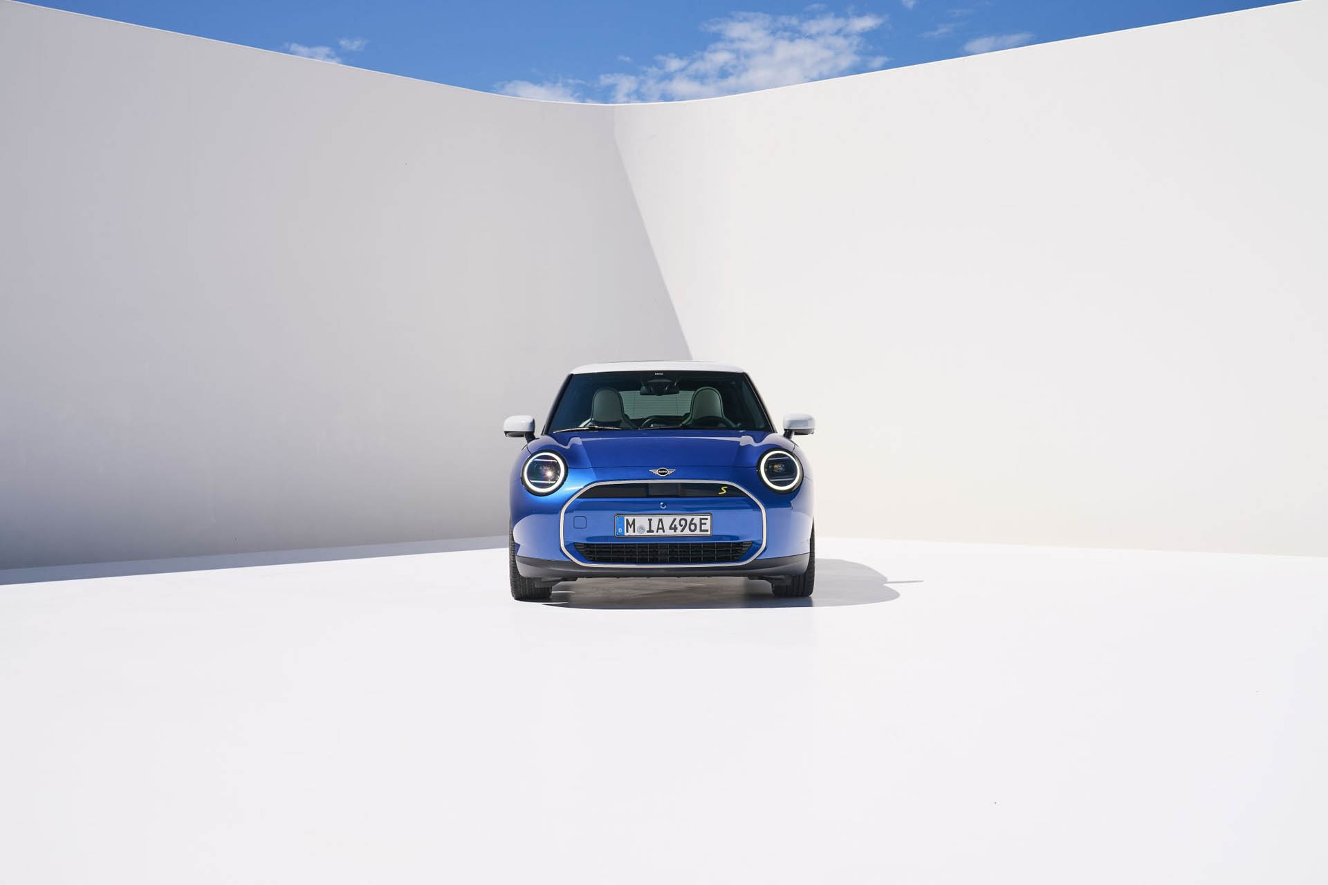 MINI Cooper 2023 02