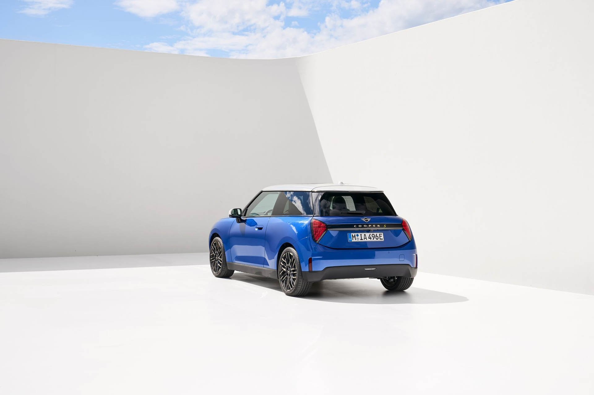 MINI Cooper 2023 08
