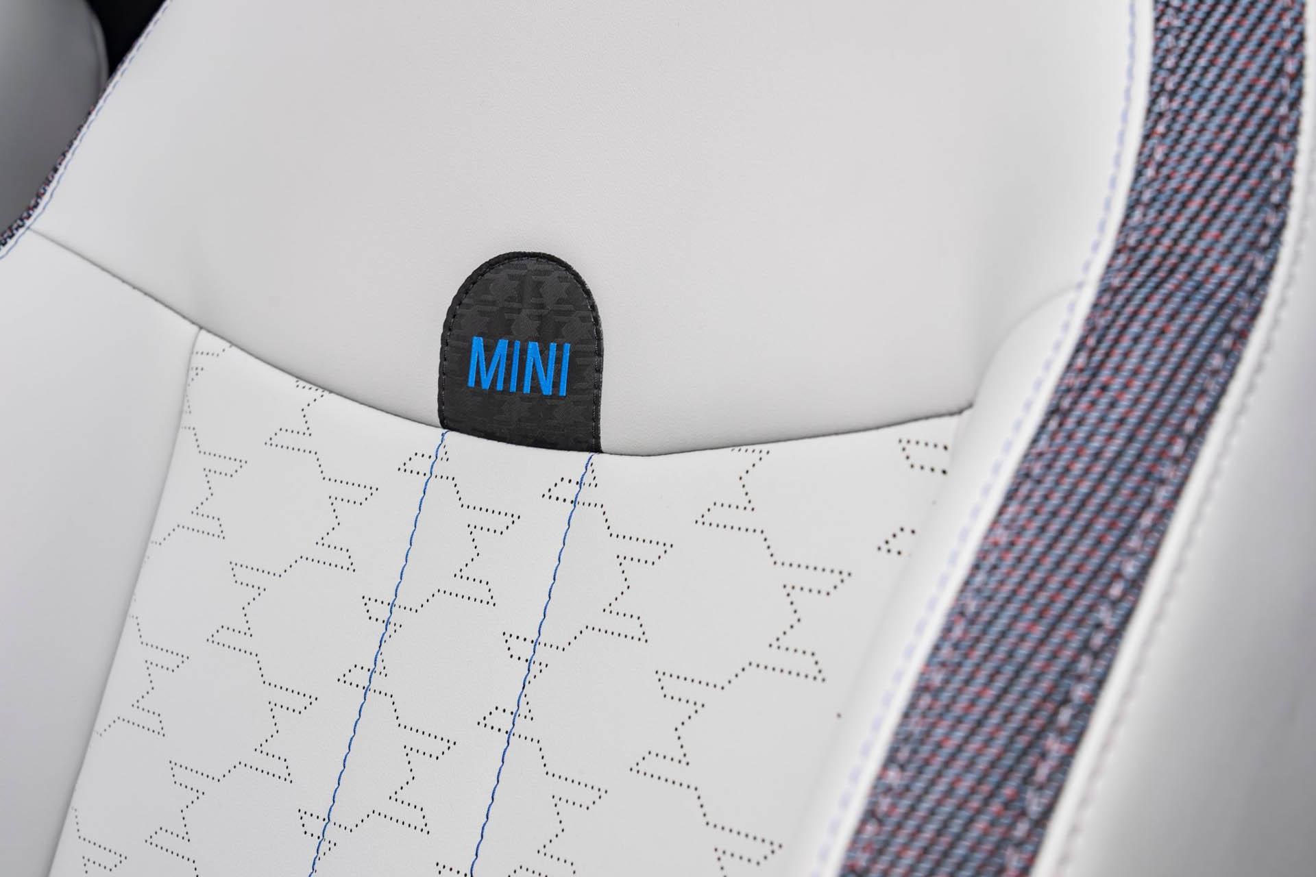MINI Cooper 2024 32