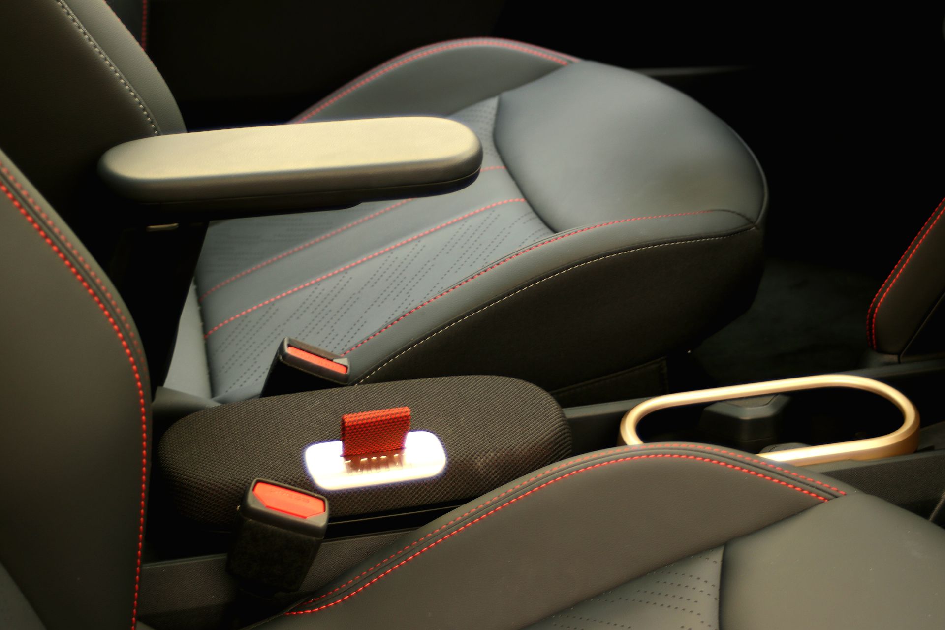 MINI Cooper JCW E 2026 teszt 18