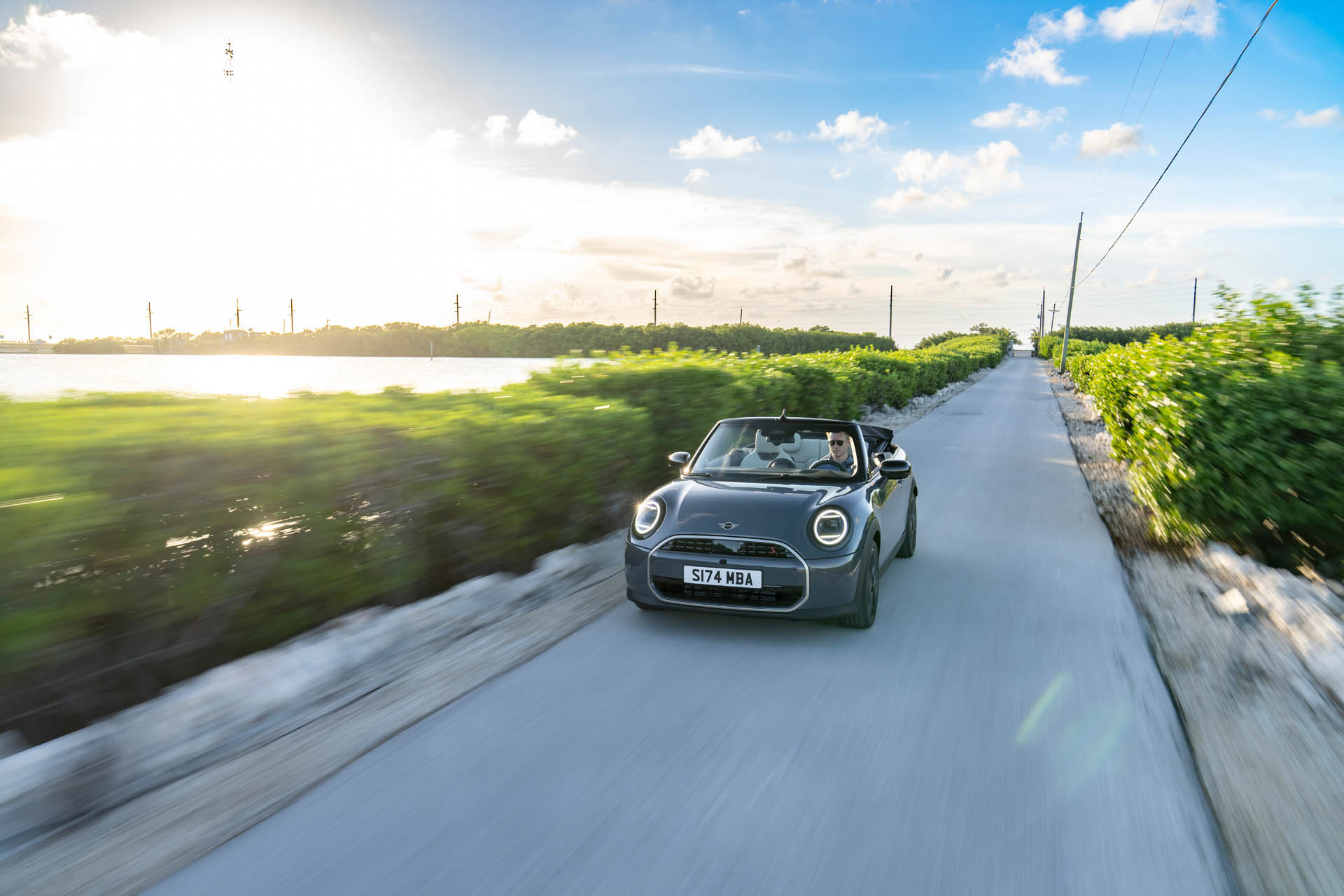 MINI Cooper S Convertible 2024 06