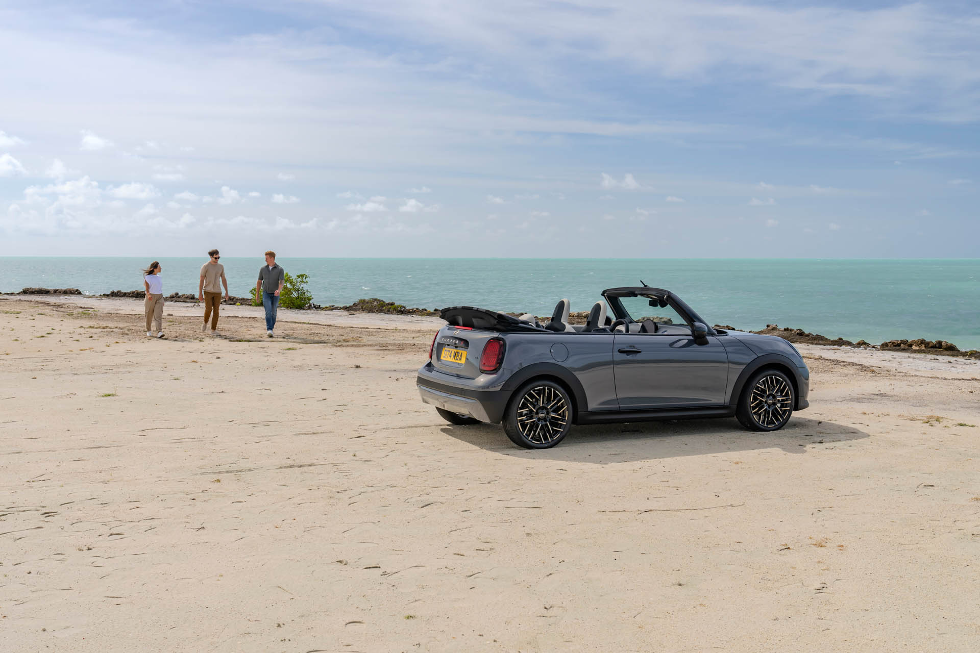 MINI Cooper S Convertible 2024 30