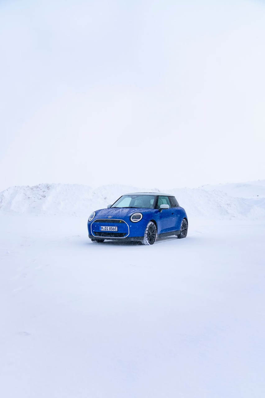 MINI Cooper SE 2024 23