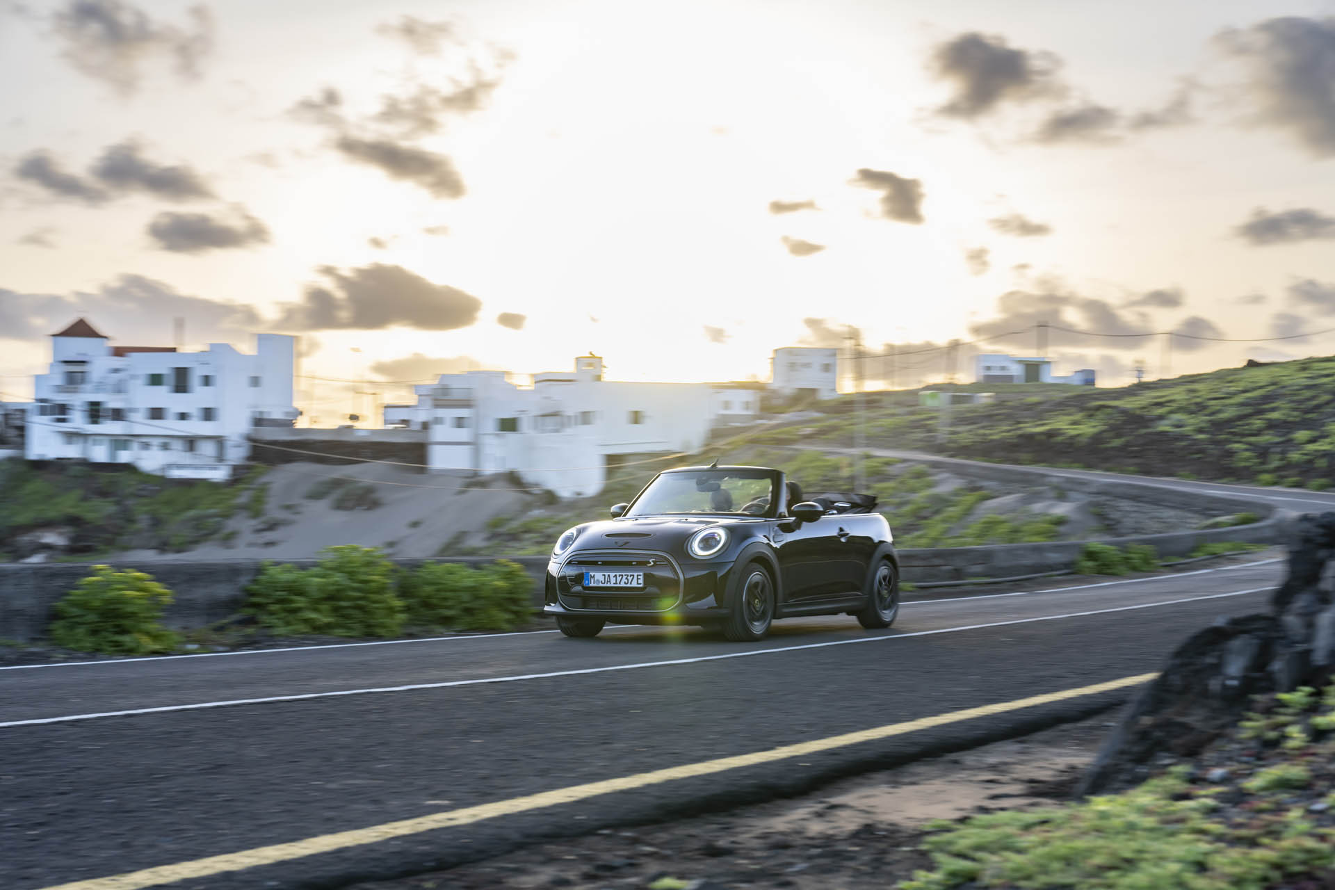 minicooperseconvertible2023n