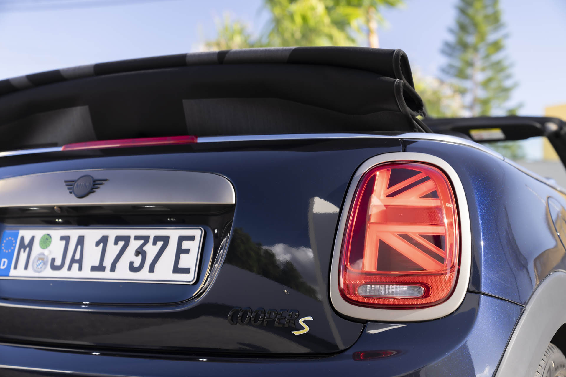 minicooperseconvertible2023z