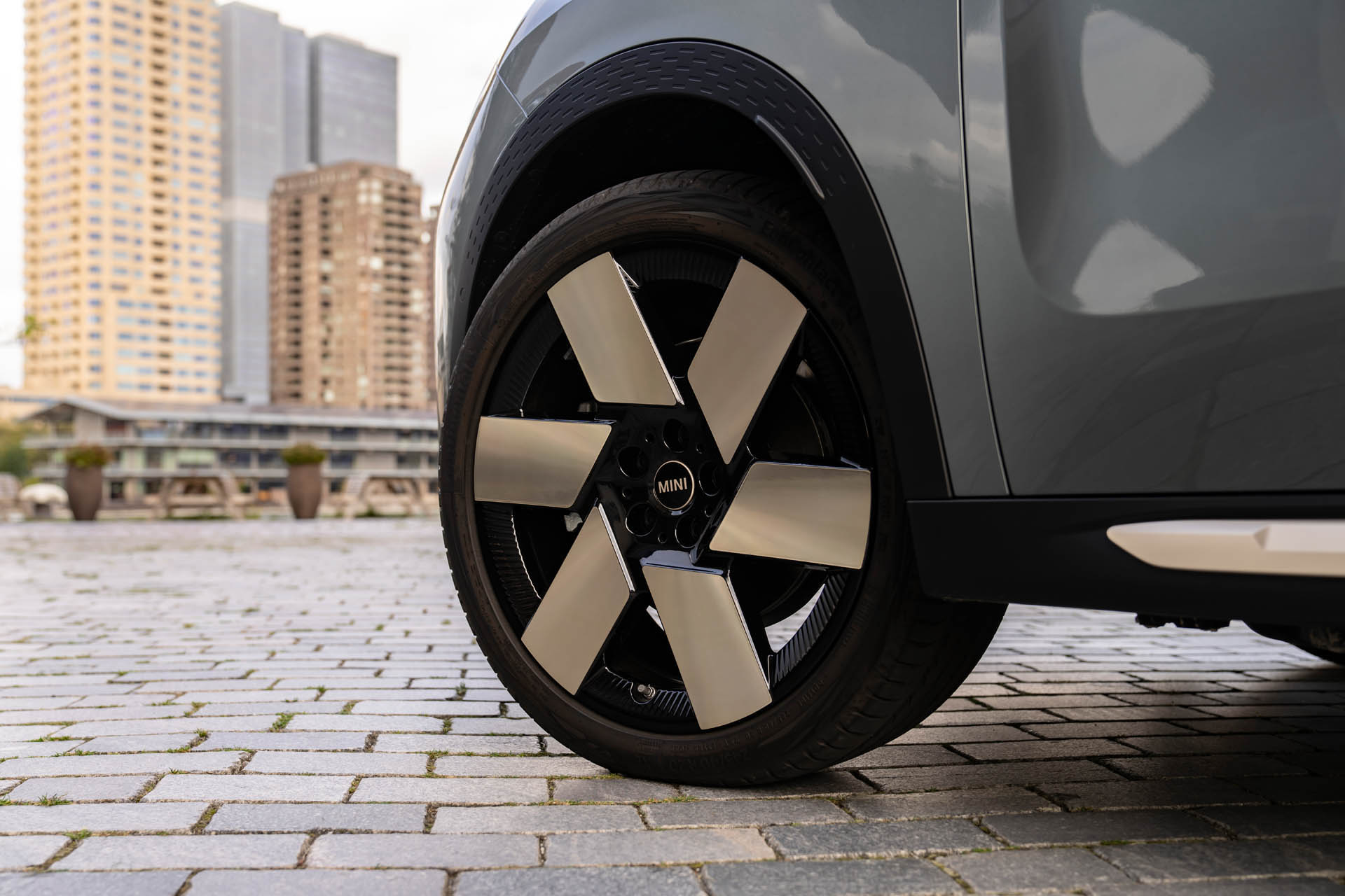 MINI Countryman SE ALL4 2023 30