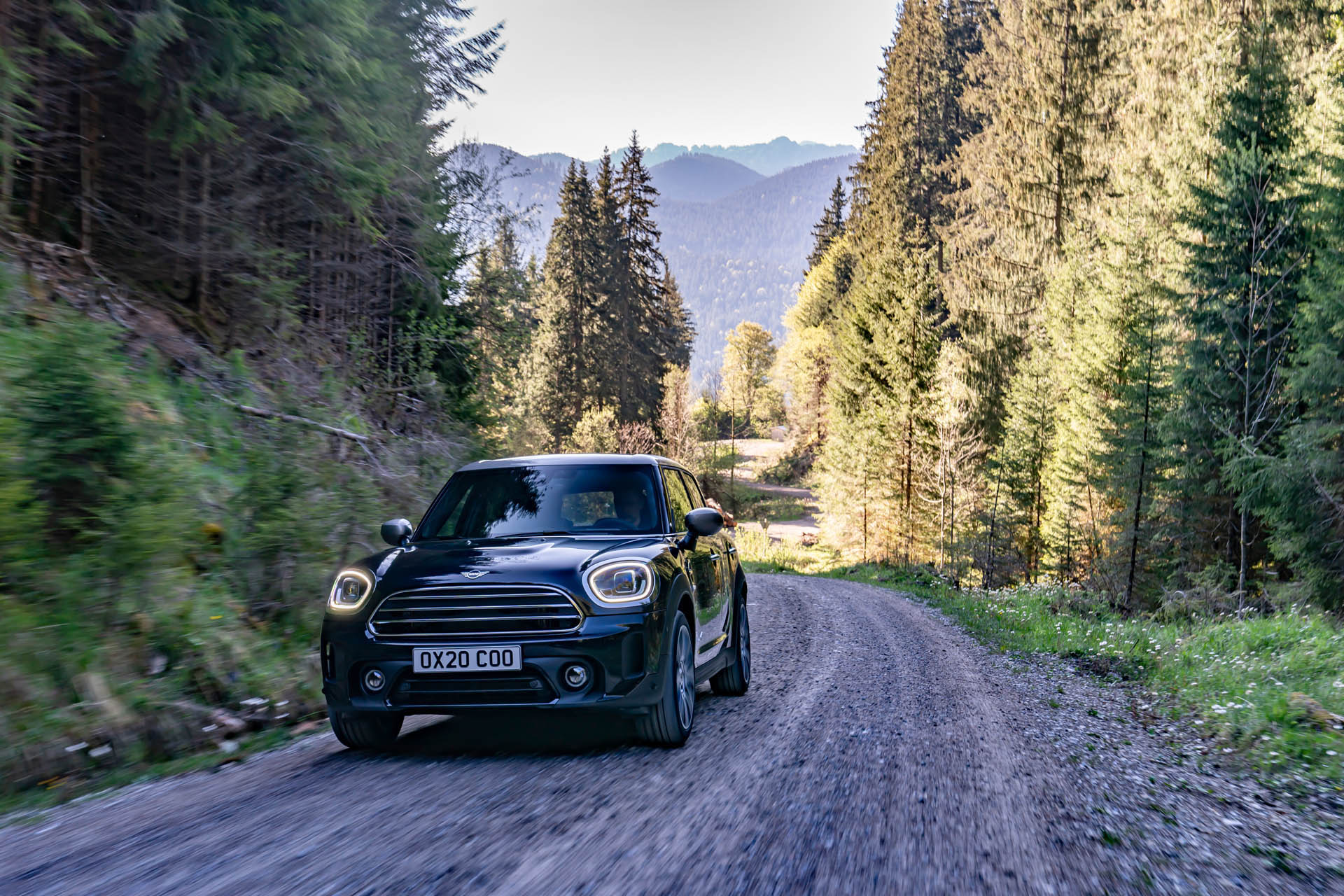 minicoopercountrymanall4-2020a