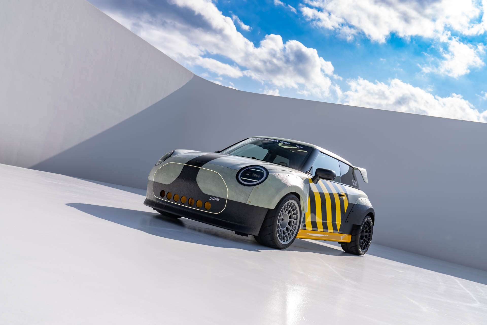 mini john cooper works the skeg