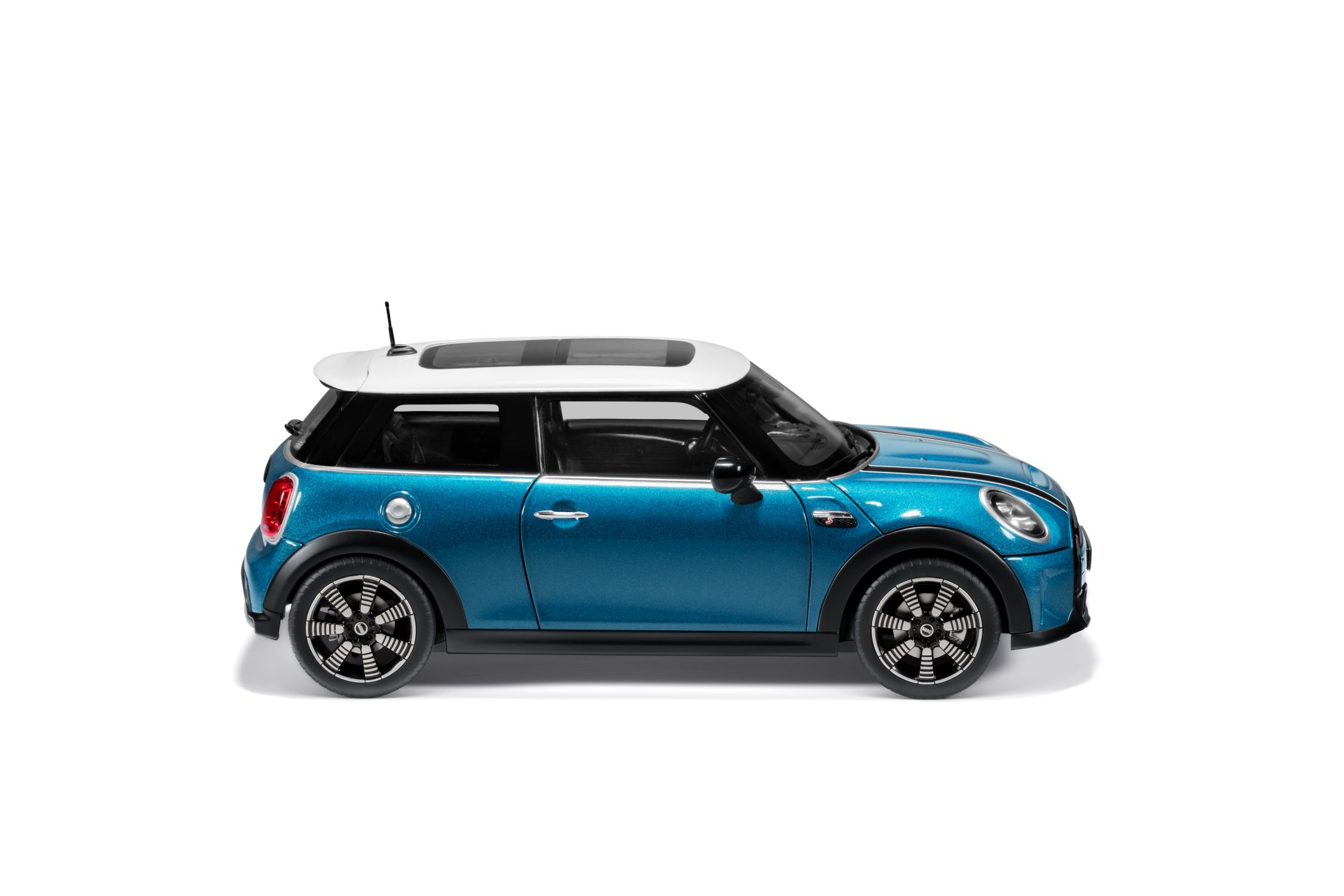 MINI2022collection16