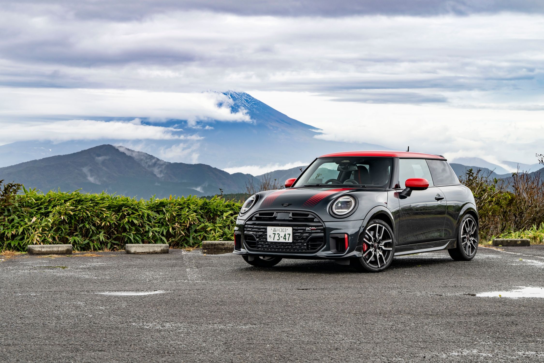 MINI John Cooper Works   Irohazaka 19