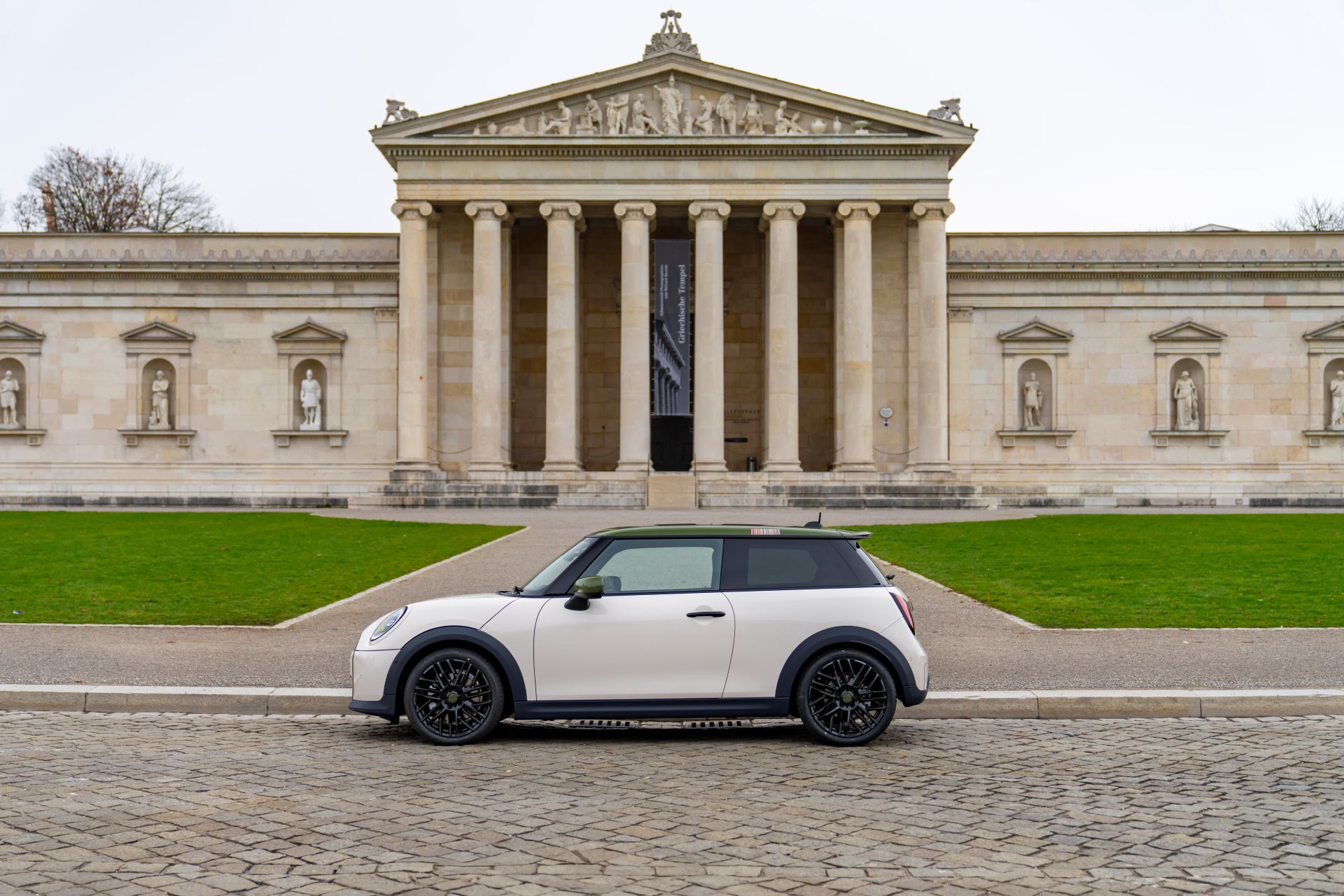 MINI Cooper S Paul Smith Edition 08