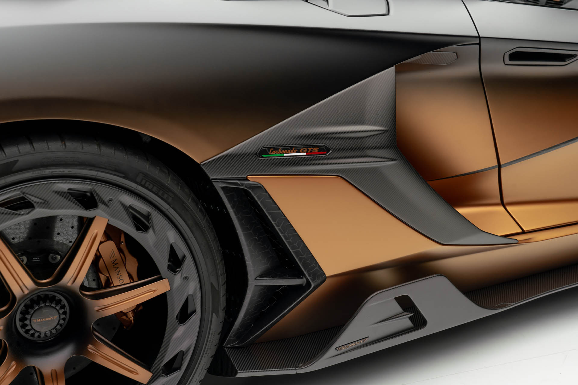 MANSORY Carbonado GTS-13
