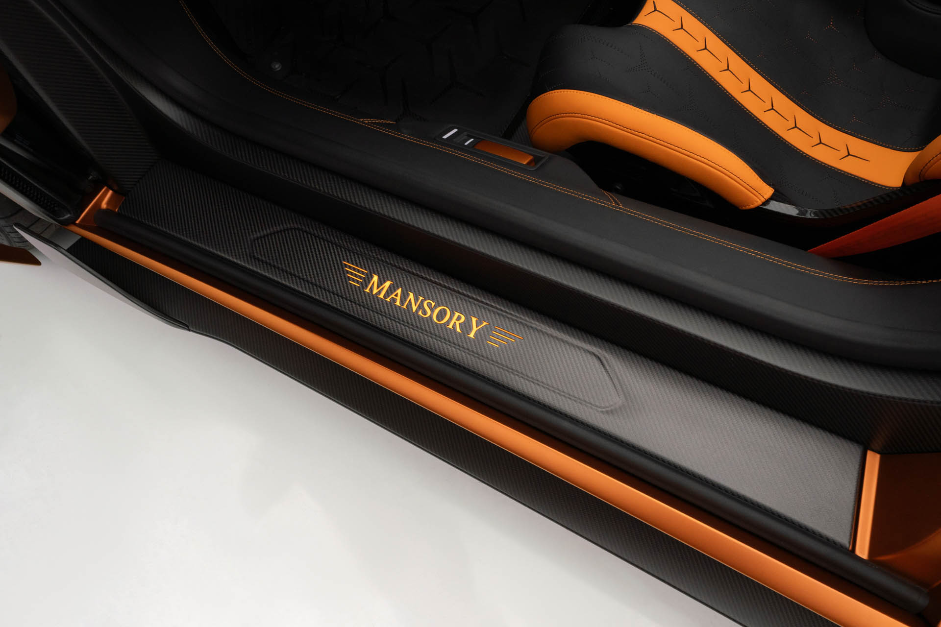 MANSORY Carbonado GTS-16