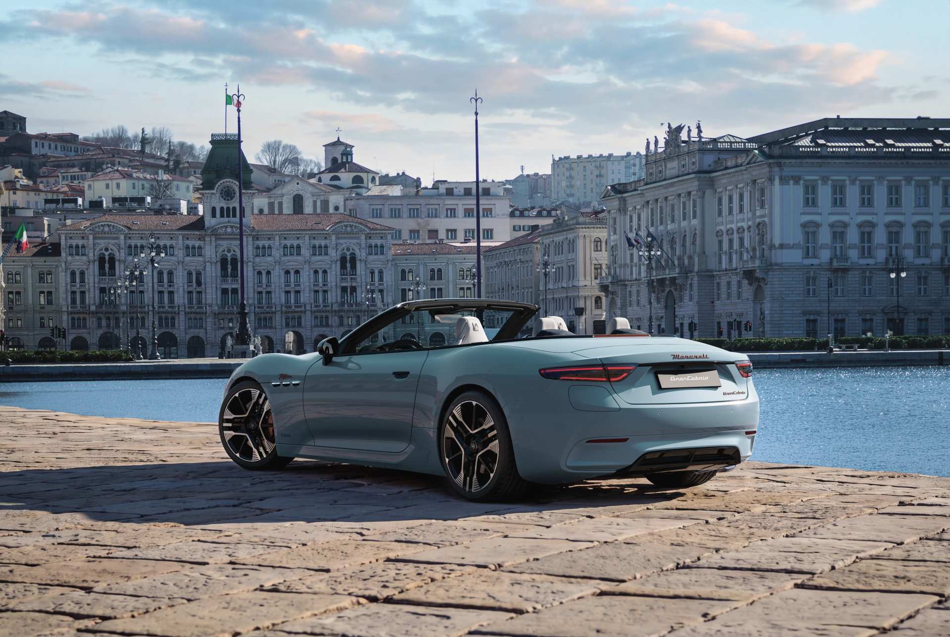 MASERATI GRANCABRIO Folgore 2026 02
