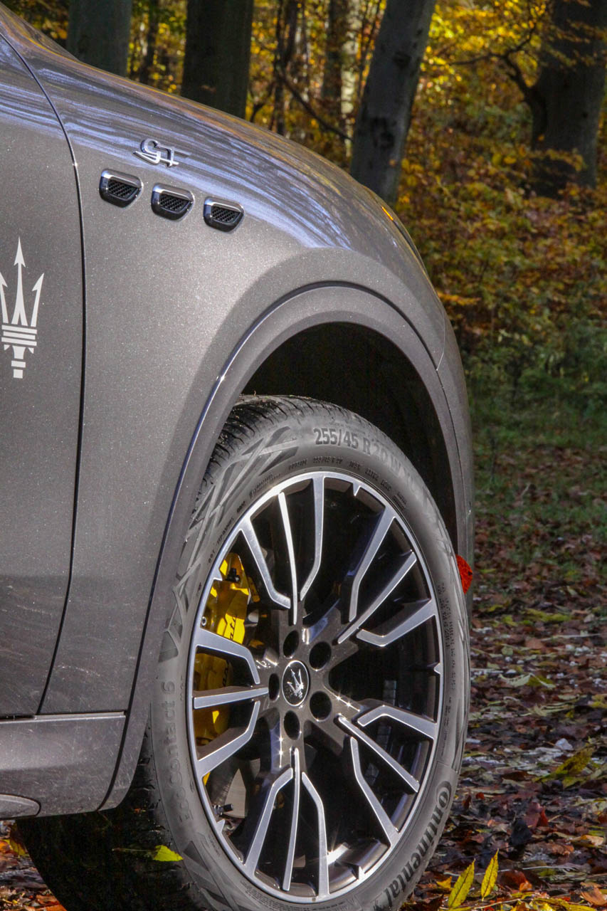 maseratigrecalegthybrid2022a01