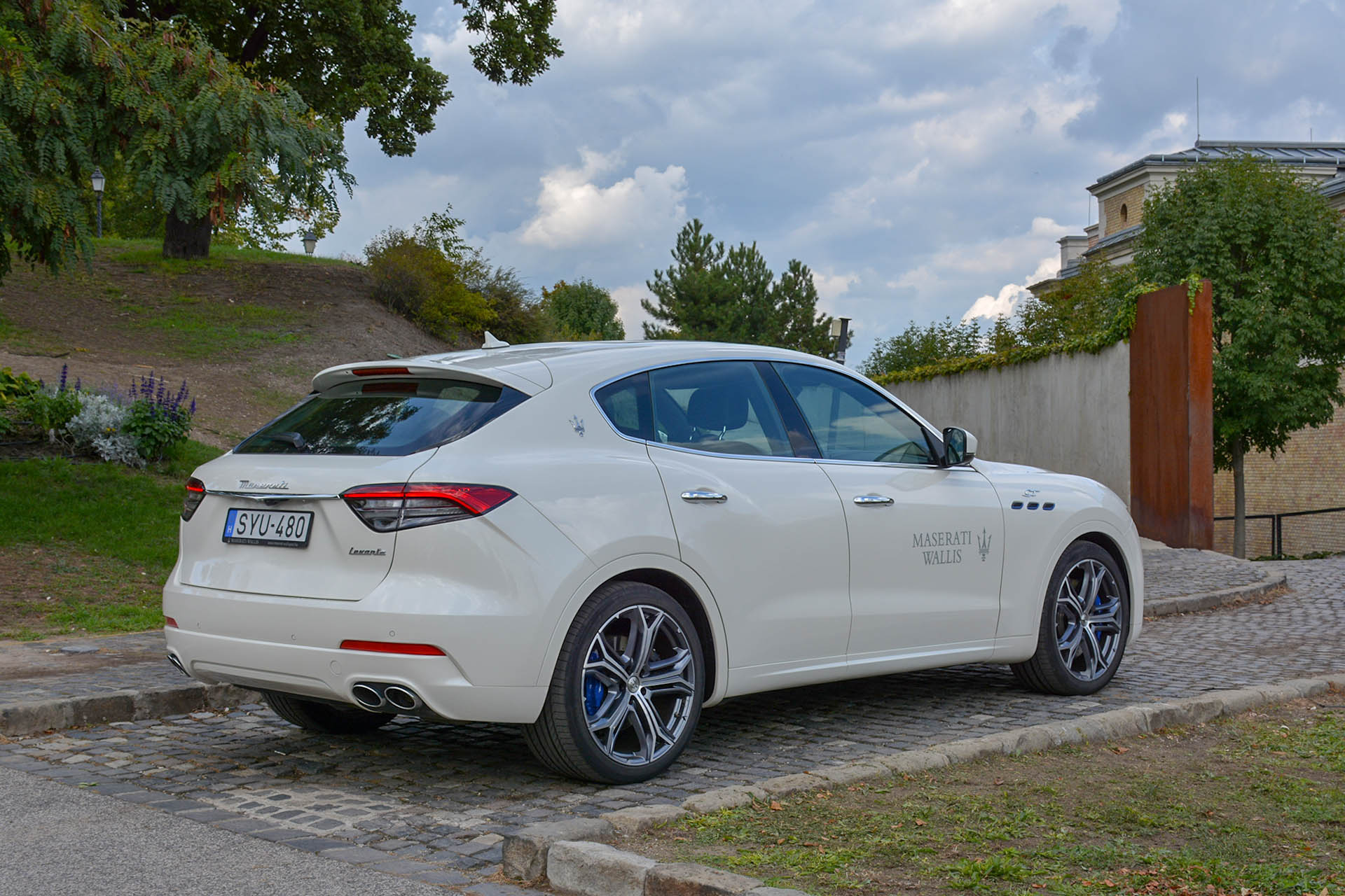 maseratilevantehybridgt22