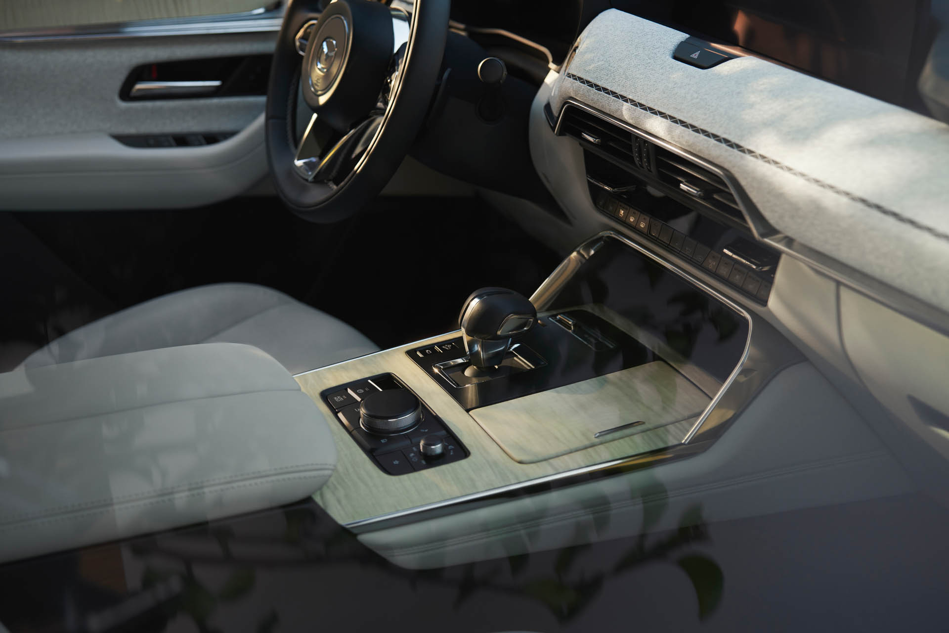 2024 mazda cx-80 ar int 03 highres