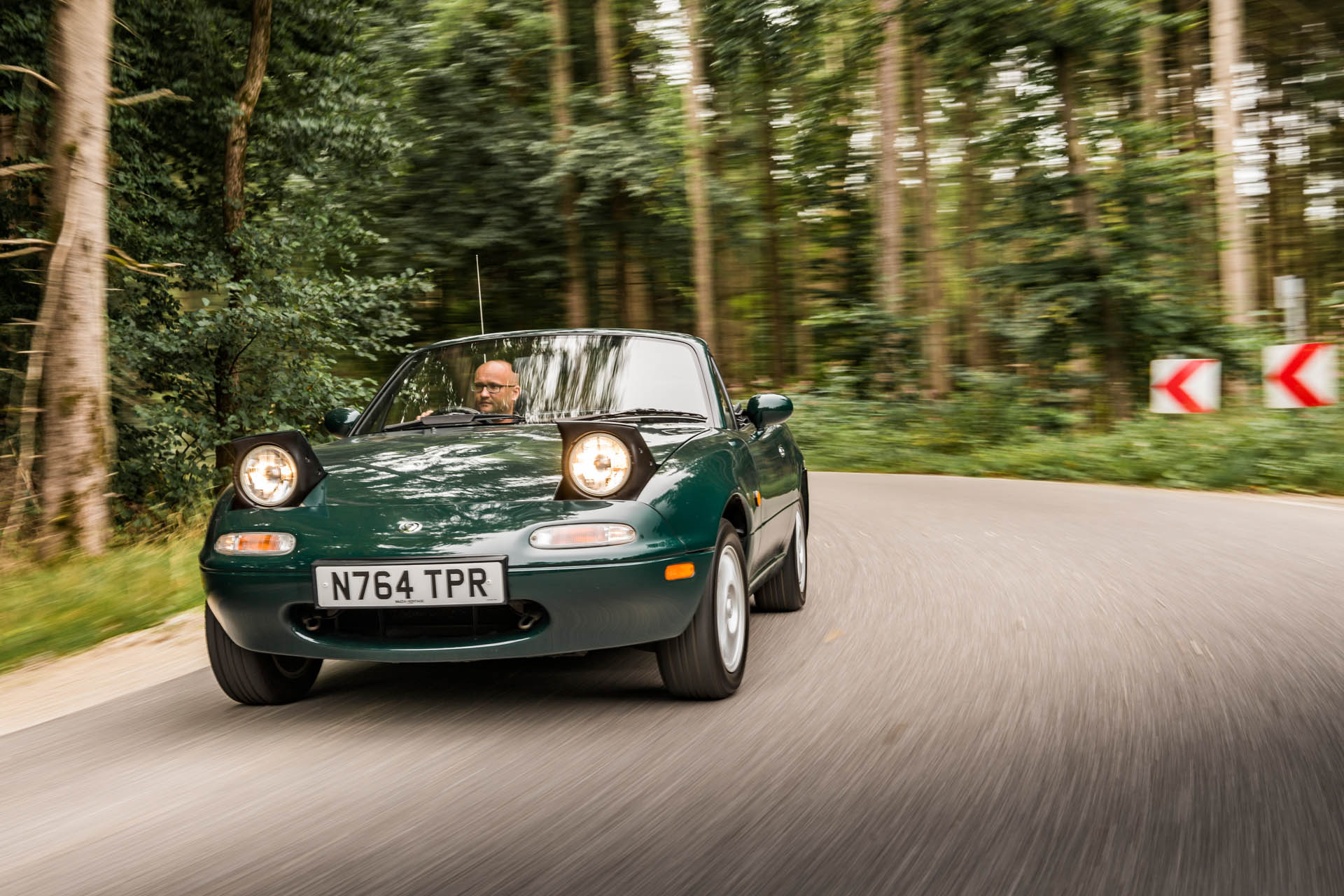 Mazda-MX-5-NA 1995 Action-1 highres