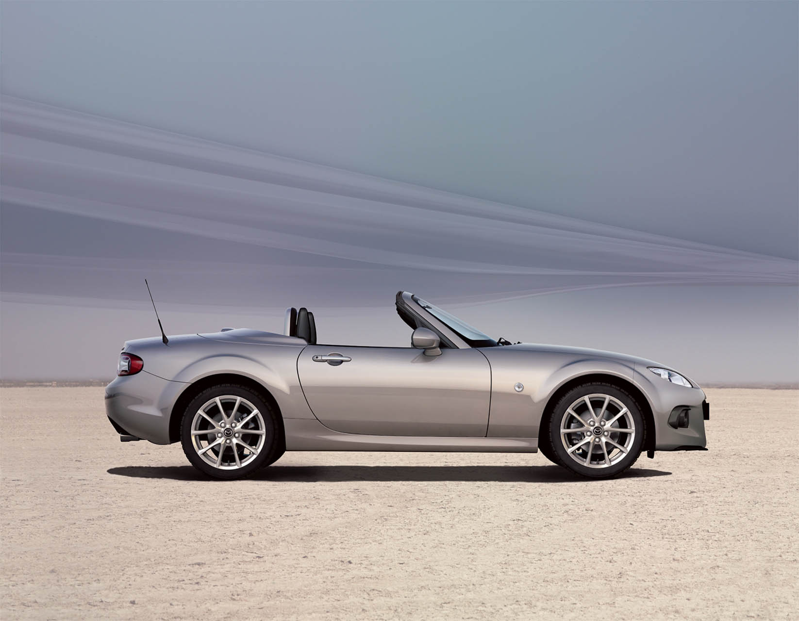 Mazda MX-5 2012 still 02 highres