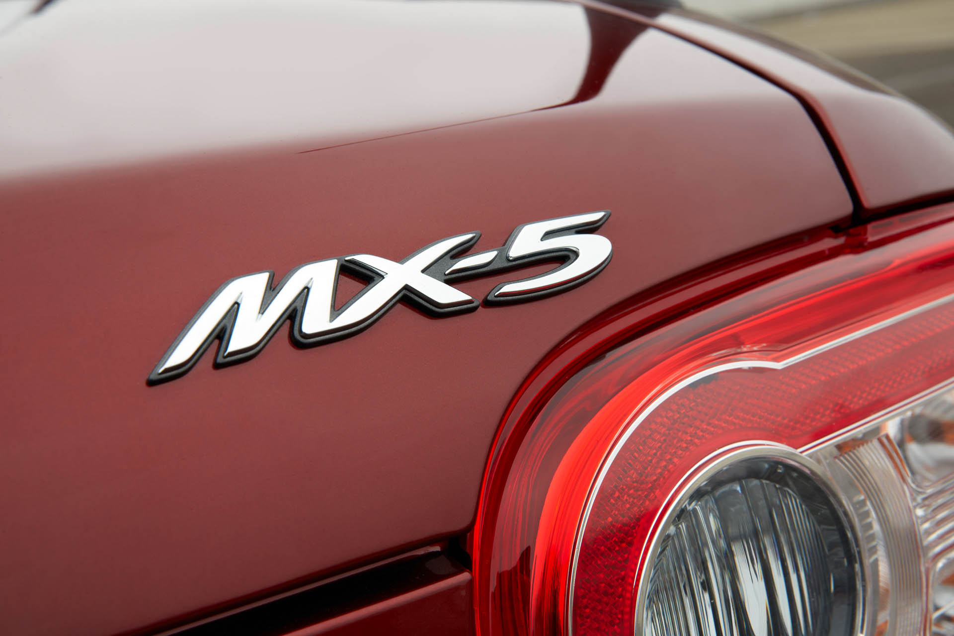 Mazda MX-5 Spring Edition 2013 image 08 highres