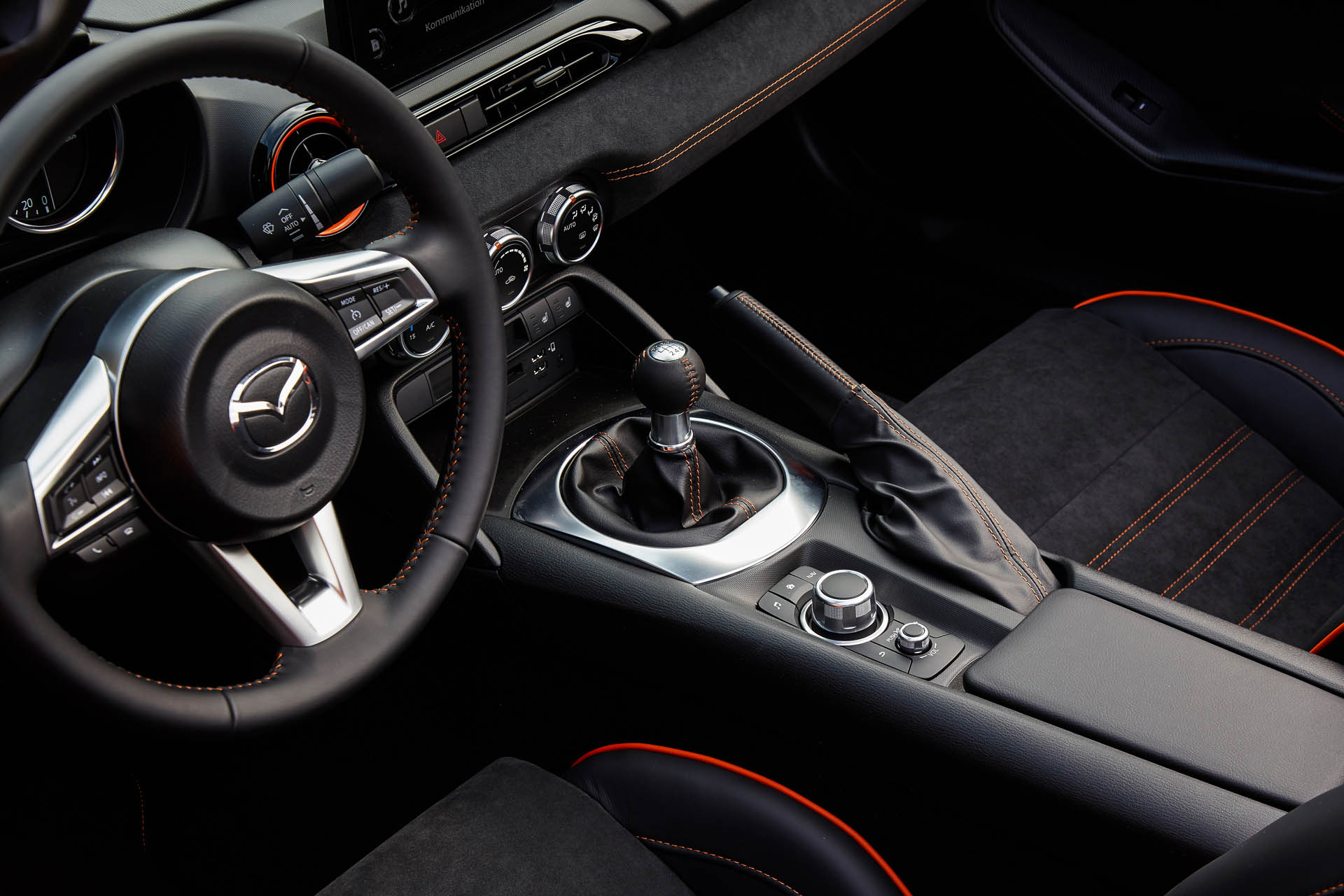 2019 MX-5 SpecialEdition Interior 007 highres