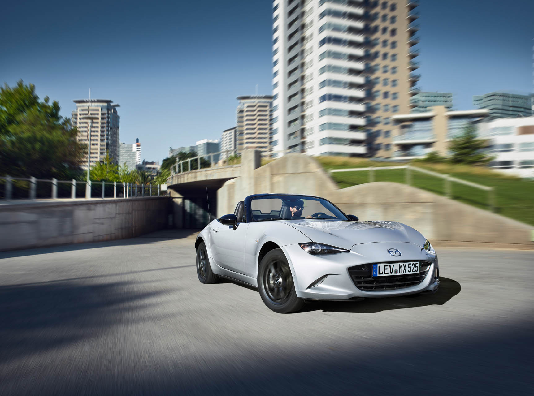 MX-5 2015 Action 13 1 highres
