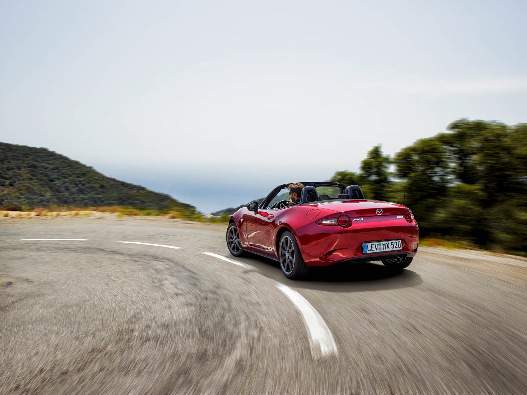 MX-5 2015 Action 30 1 highres