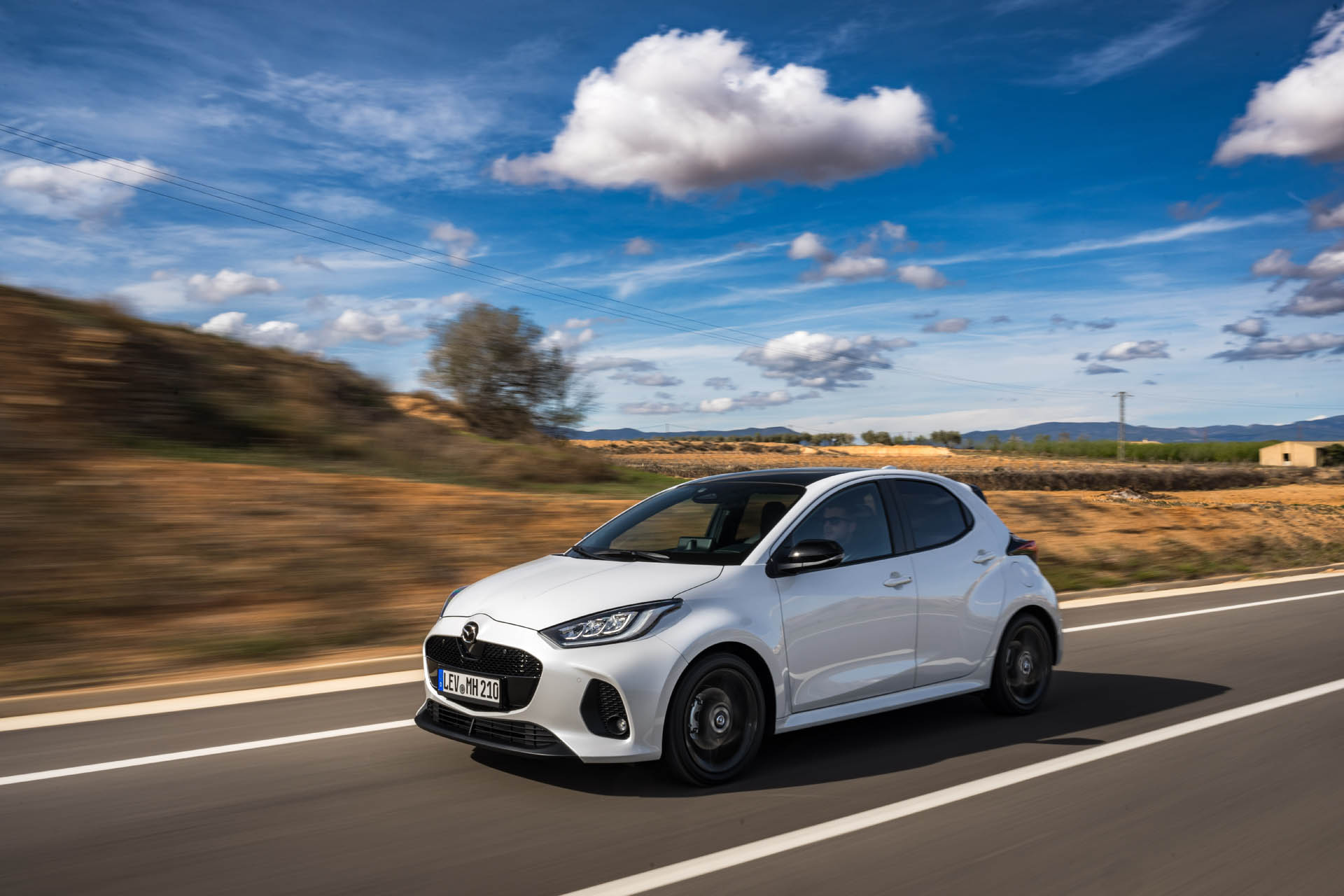 2024 mazda2 hybrid 09