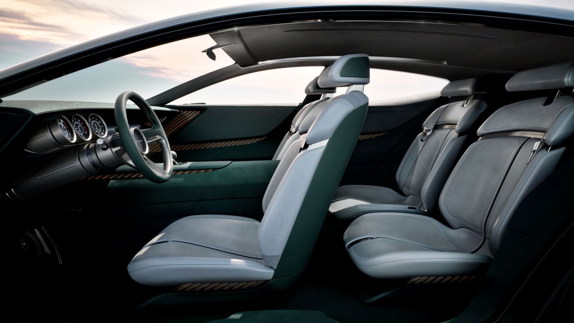 MAZDA VISION X-COUPE 10