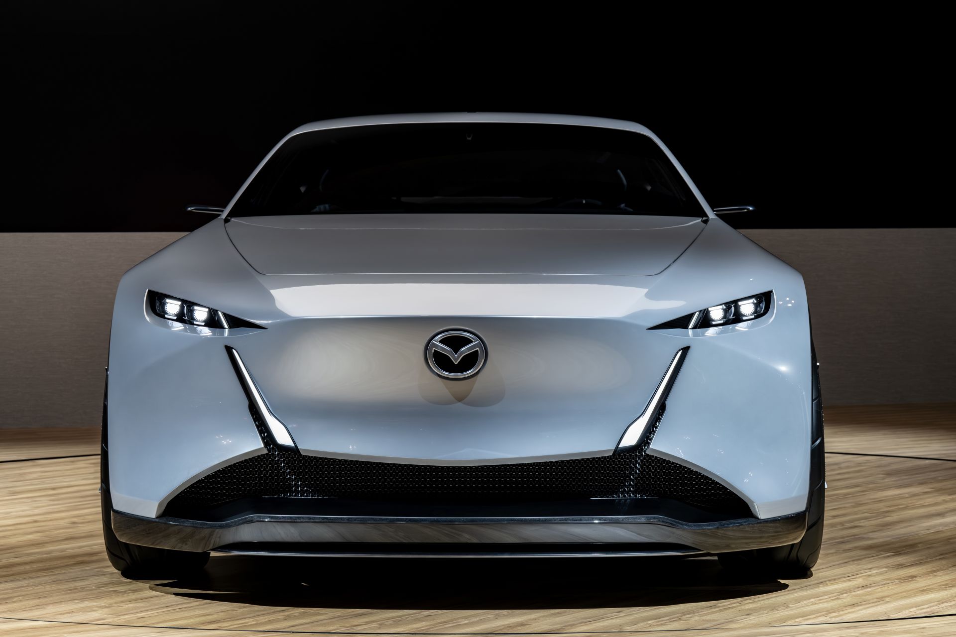 MAZDA VISION X-COUPE 15