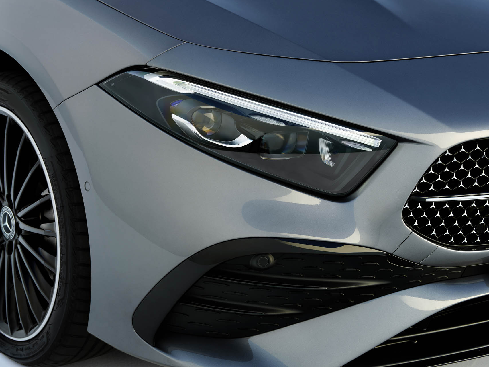mercedesbenzaosztaly2022u