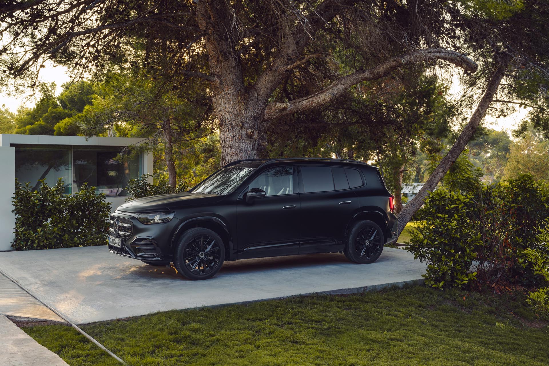 MercedesGLB10