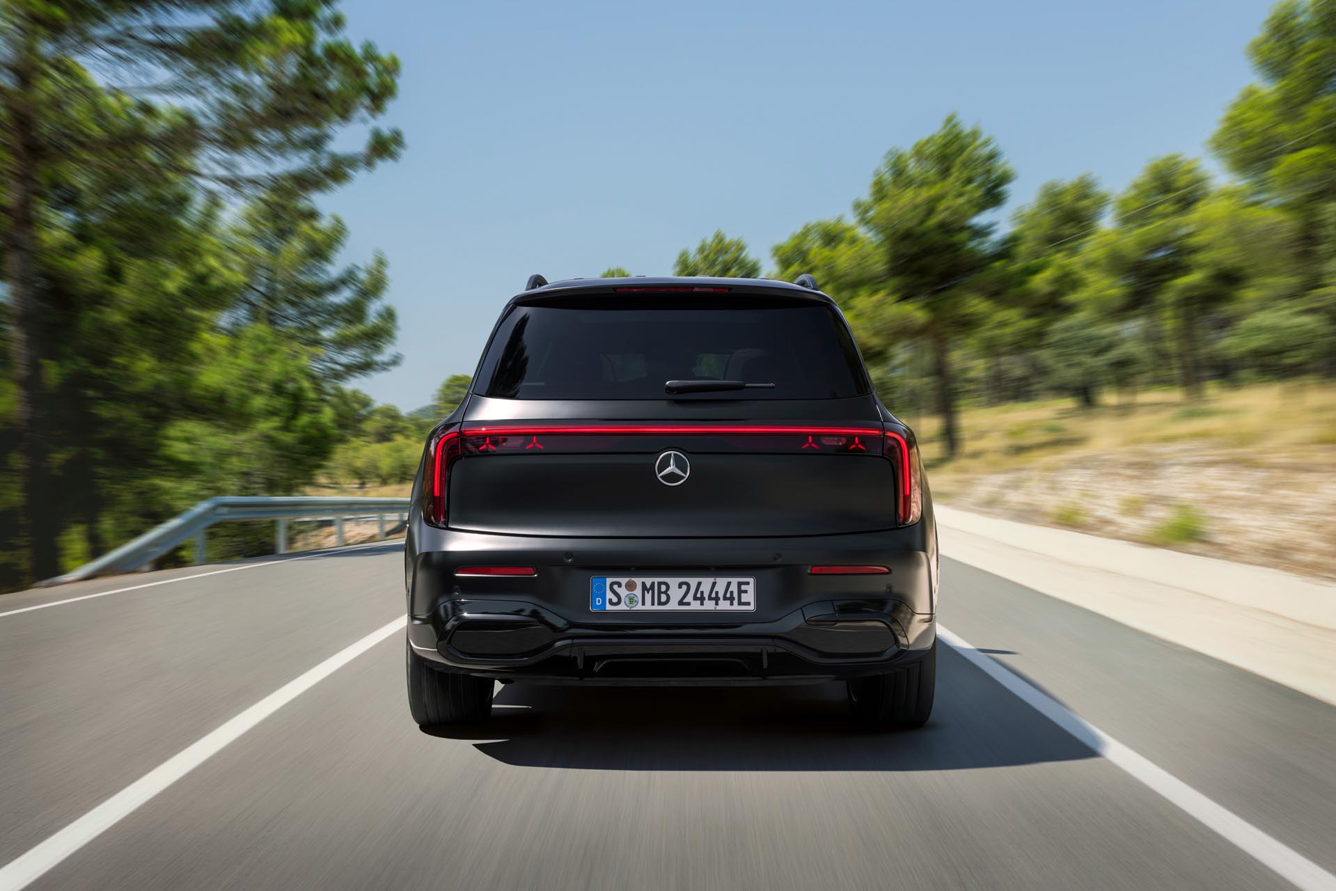 MercedesGLB17