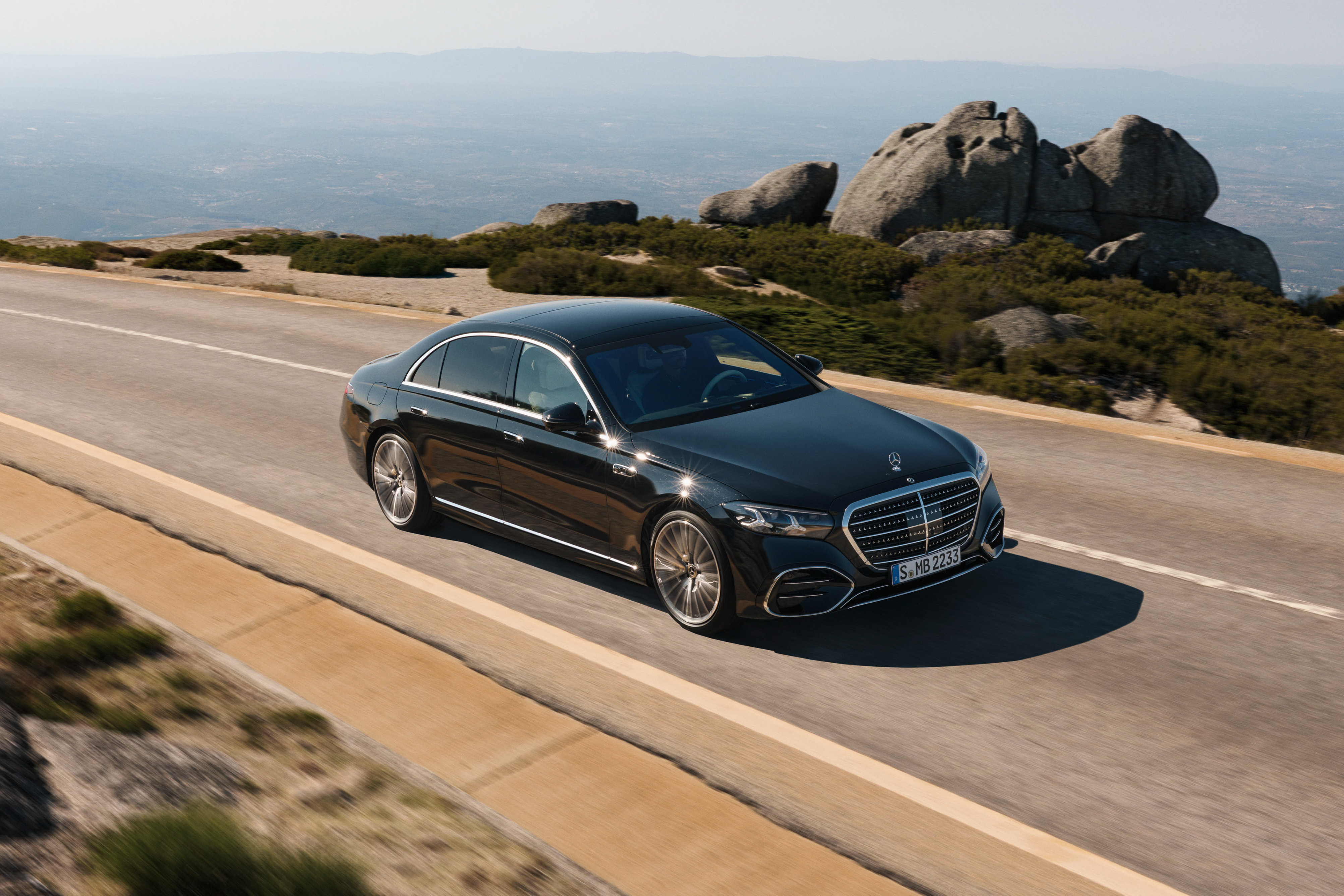 Mercedes-Benz S-Class 2026 26