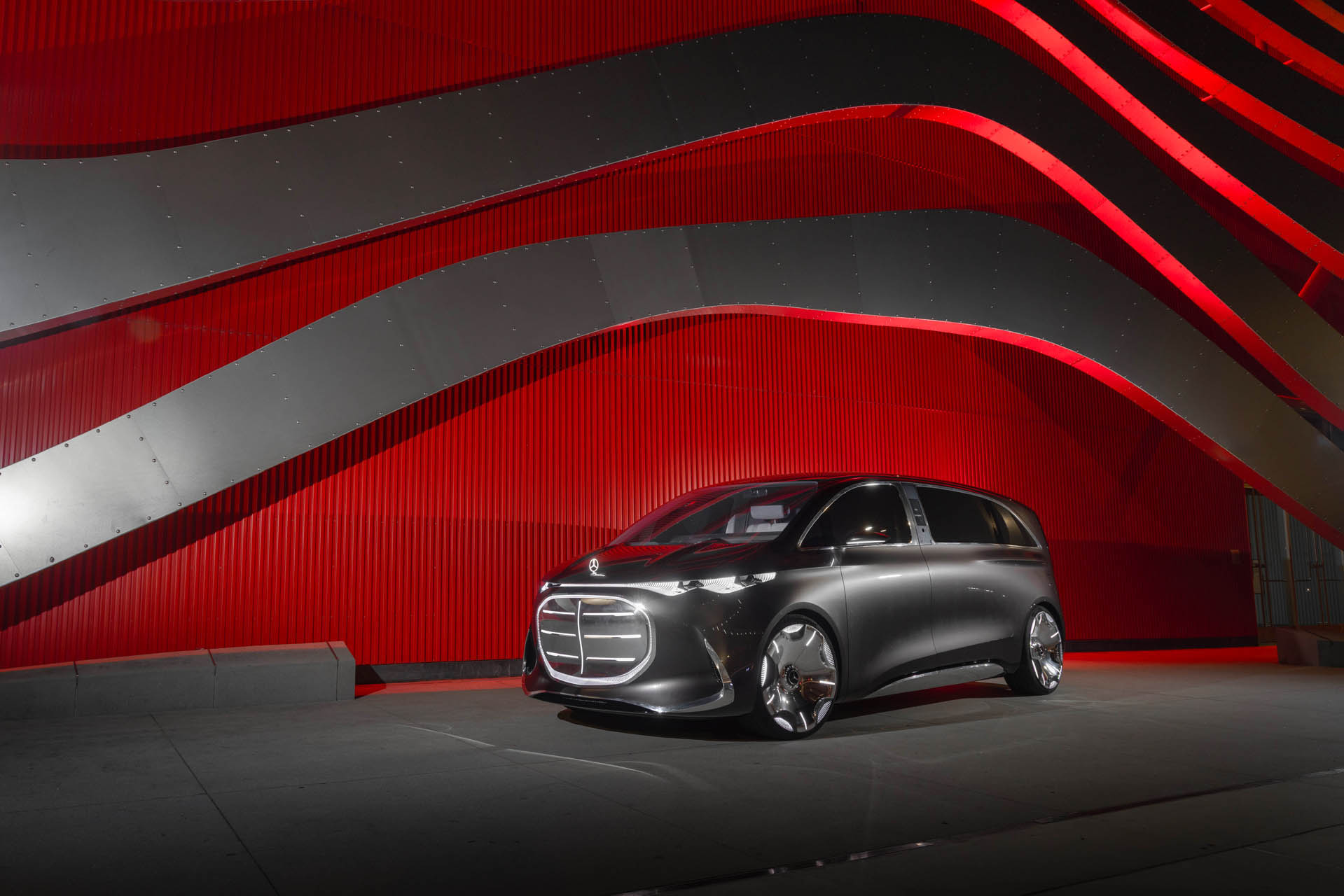 Mercedes Vision V in California 14