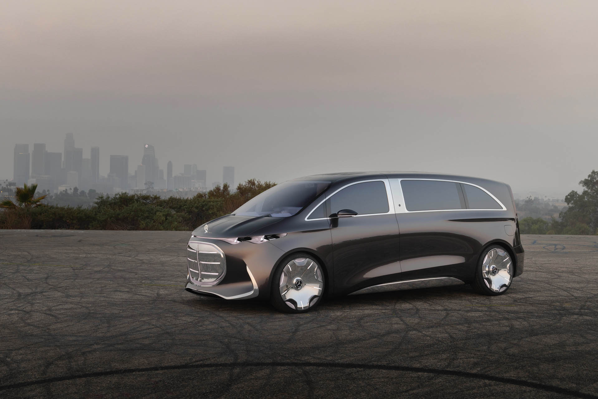 Mercedes Vision V in California 25