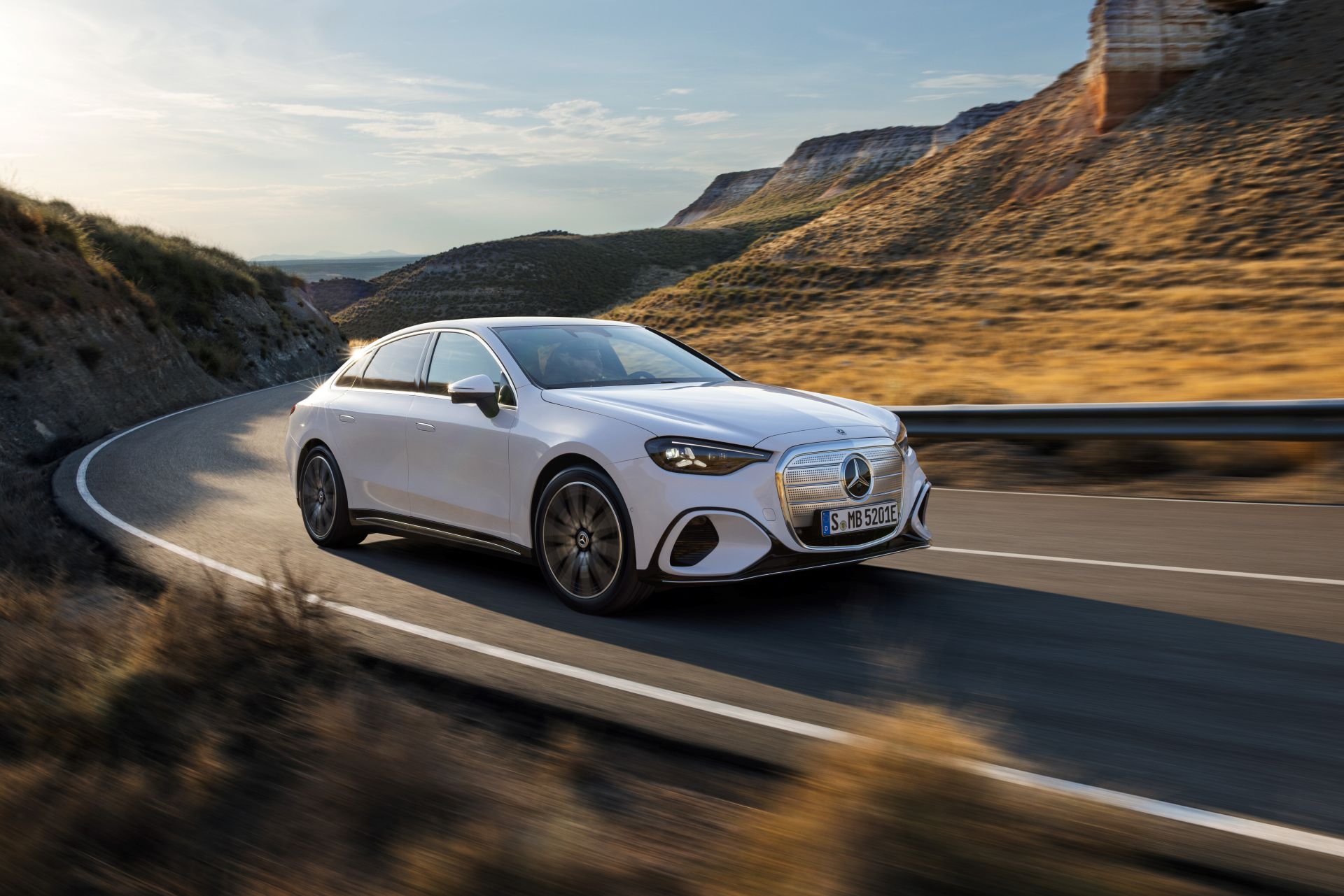 Mercedes-Benz electric C-Class 2026 20