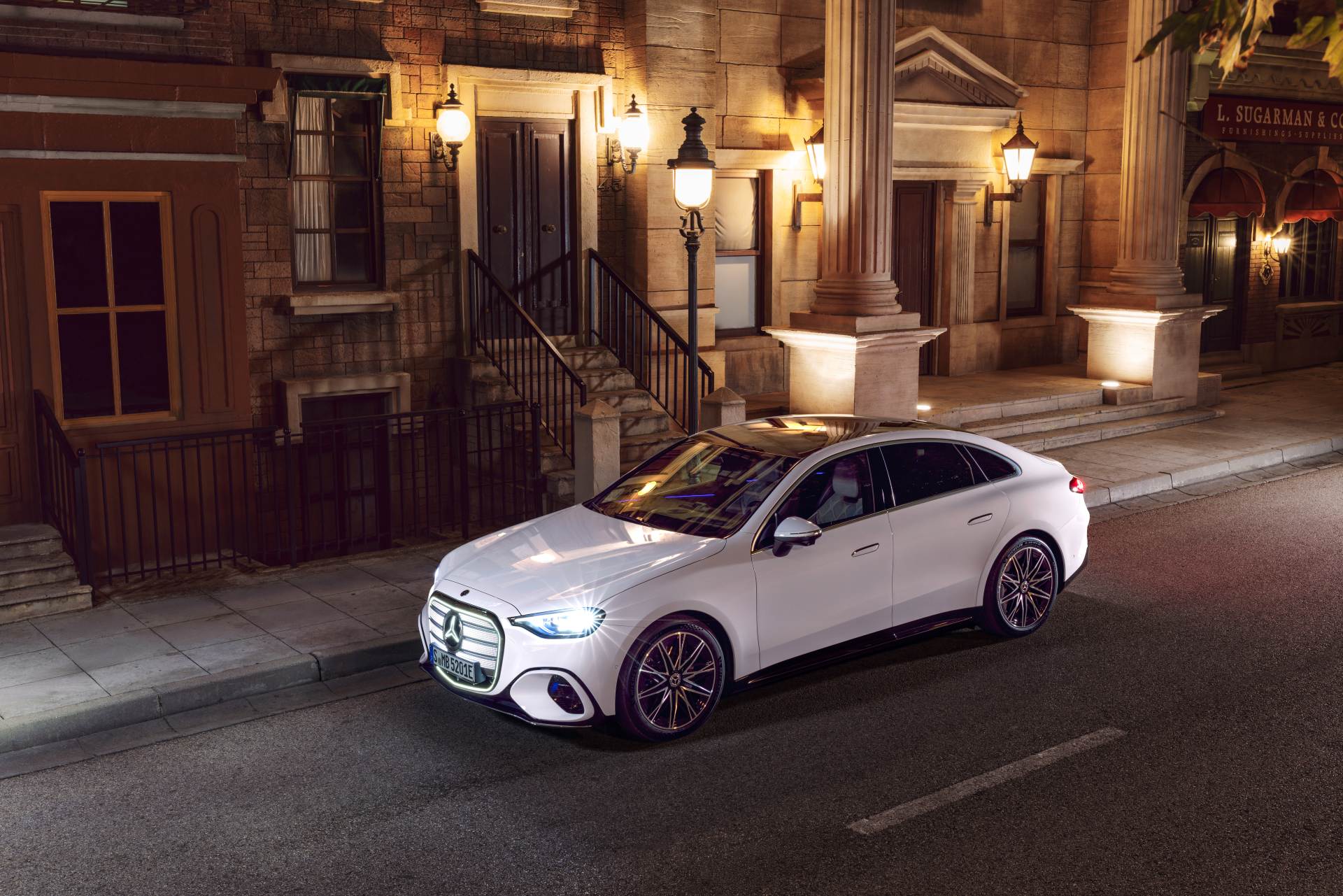 Mercedes-Benz electric C-Class 2026 30