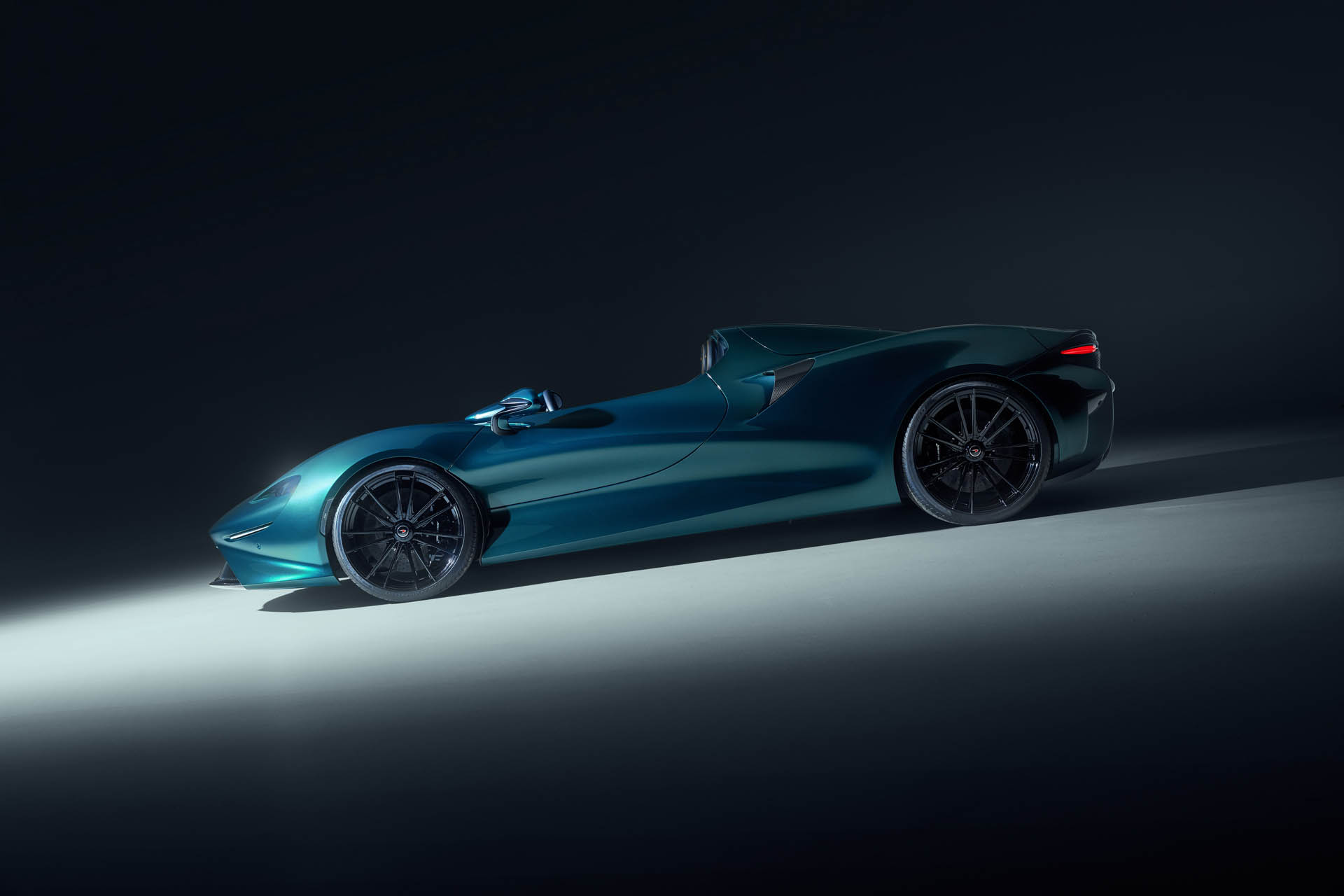 NOVITEC McLaren  Elva05