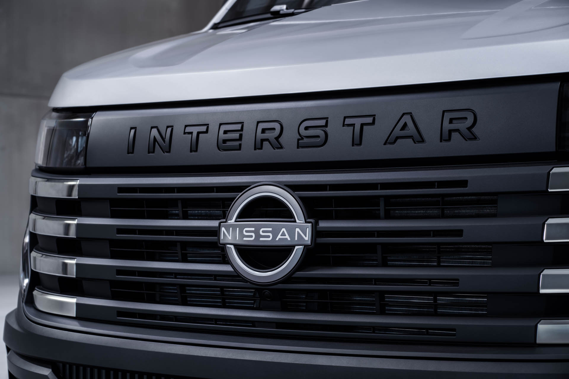 Nissan Interstar EV 14