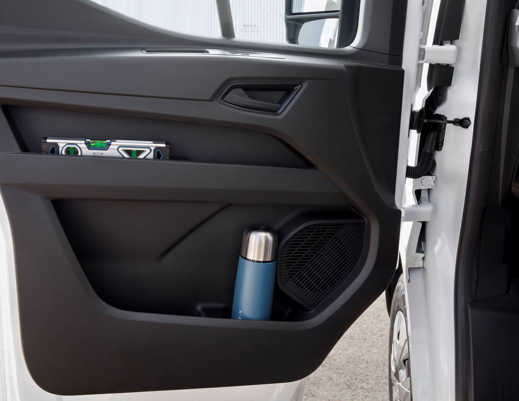 Nissan Interstar EV 28