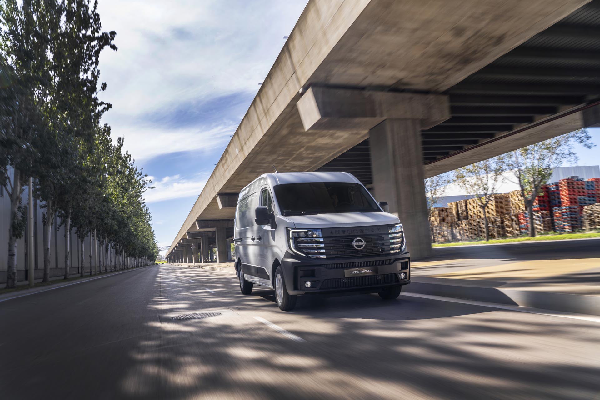 Nissan Interstar PK Final High 057.JPG