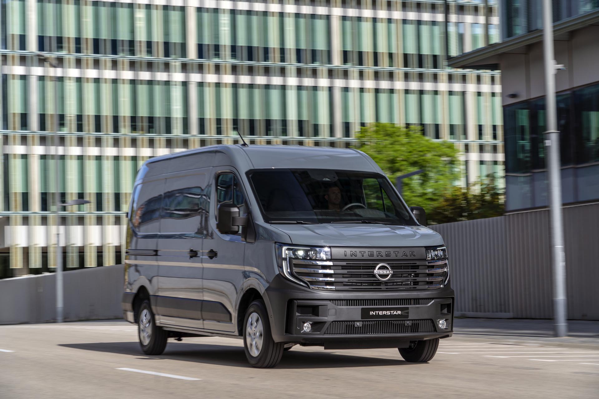 Nissan Interstar PK Final High 061.JPG