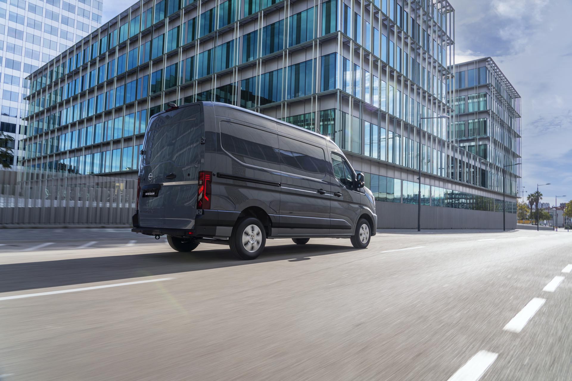 Nissan Interstar PK Final High 064.JPG