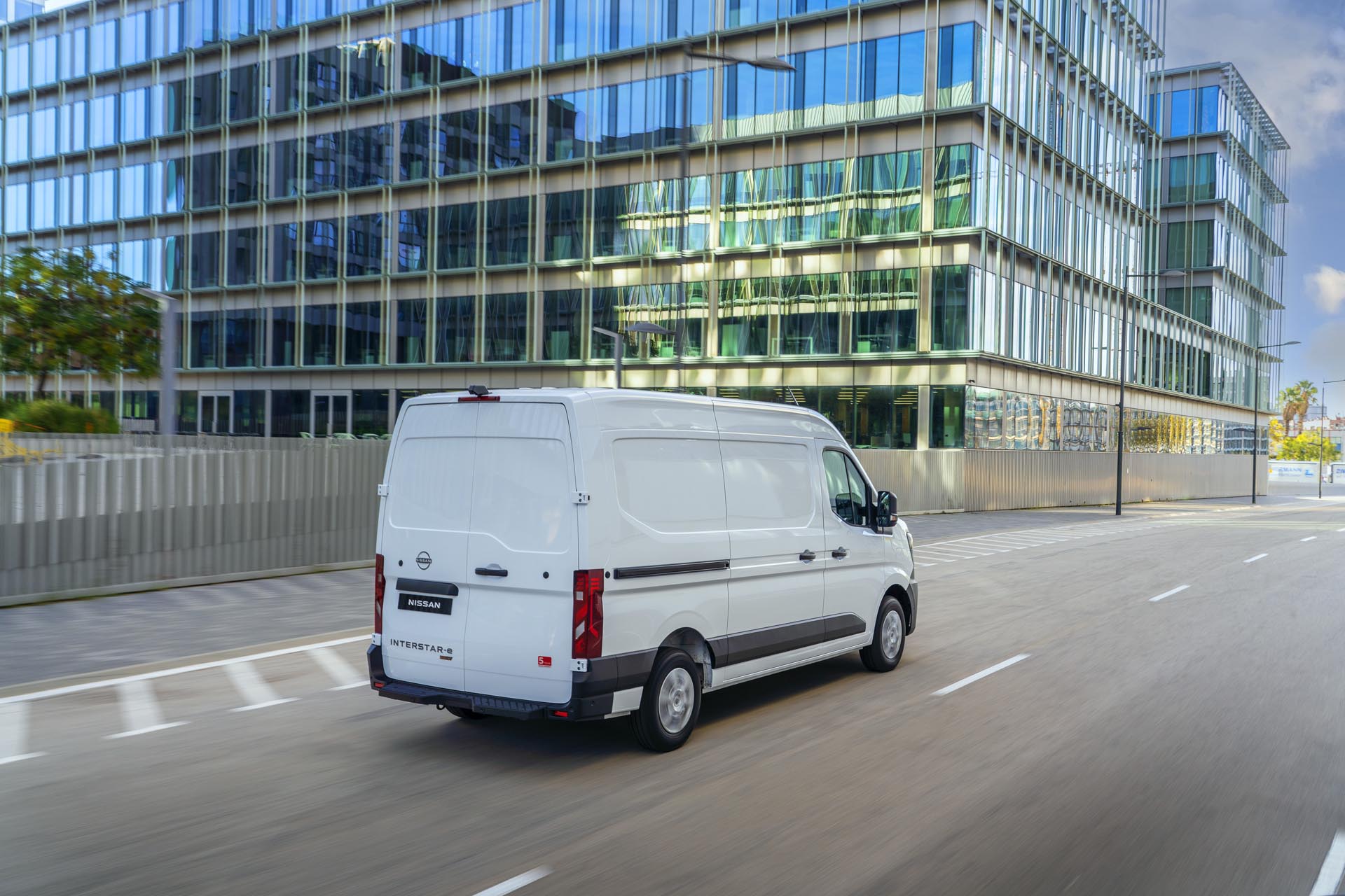 Nissan Interstar PK Final High 078.JPG