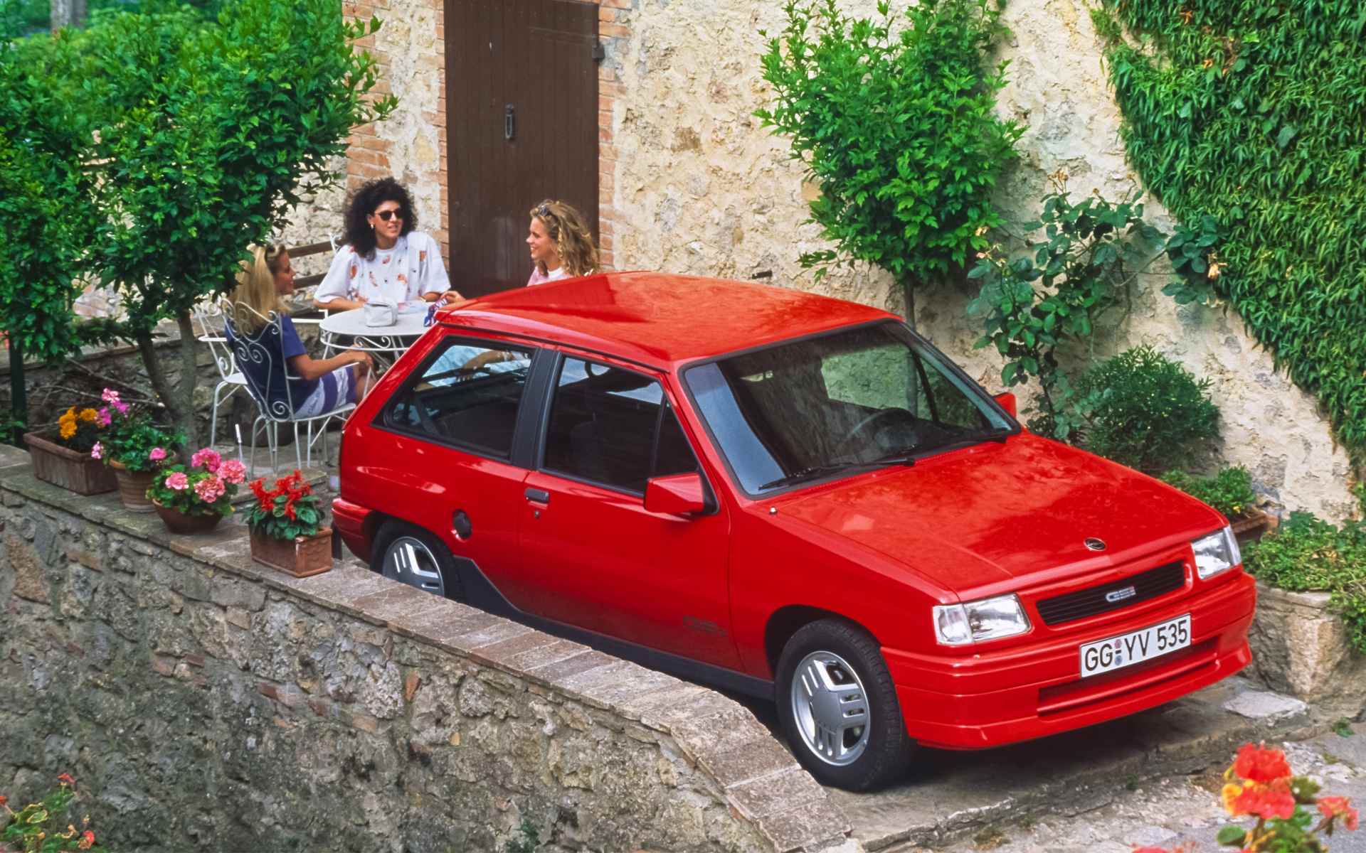 opel-corsa-a-gsi 02